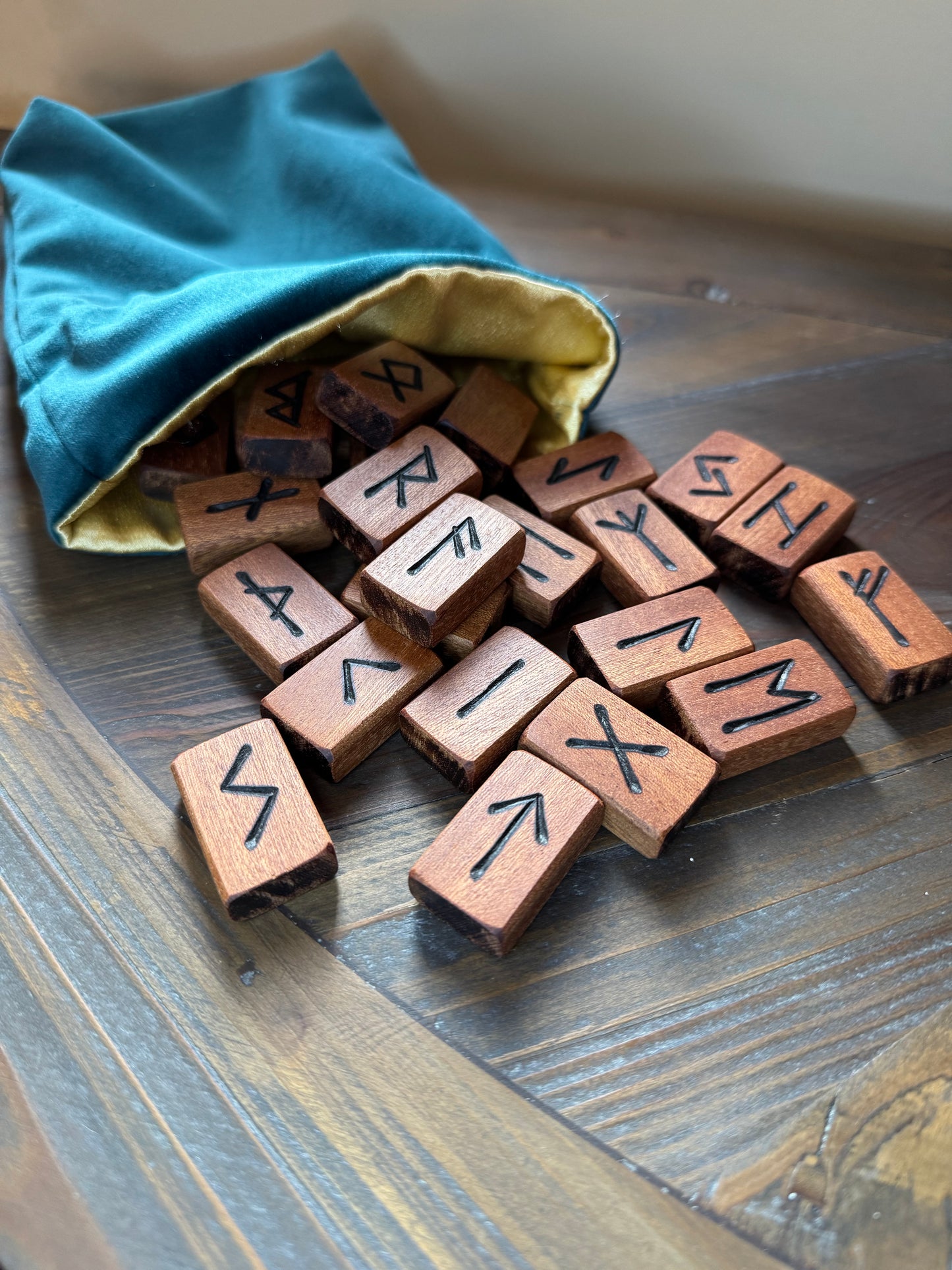 Handcrafted Wooden Rune Set – Reclaimed Sapele Hardwood (25 Runes)