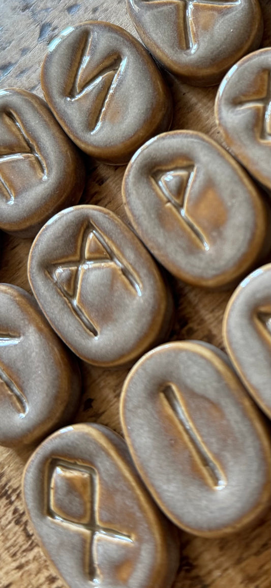 Handcrafted Clay Runes - EARTH MIST