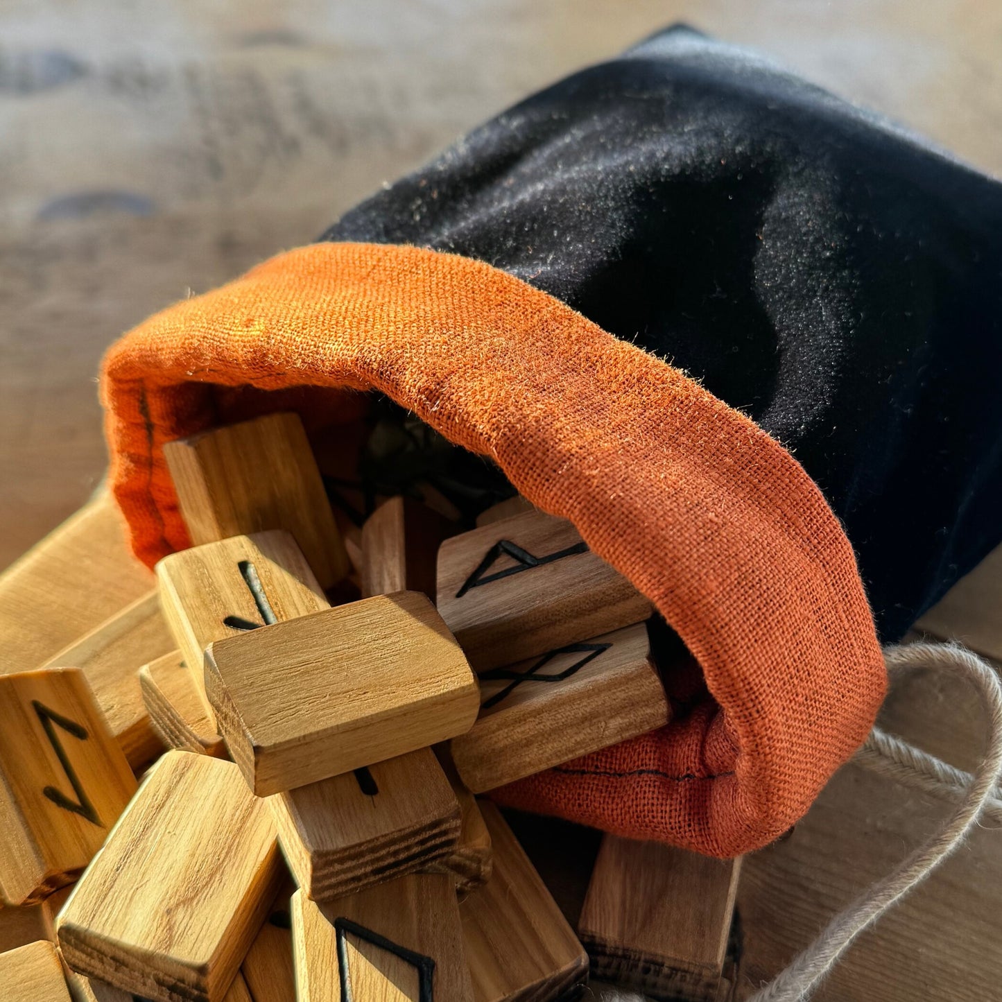 Handmade Ponto Velvet Rune Bag - Midnight