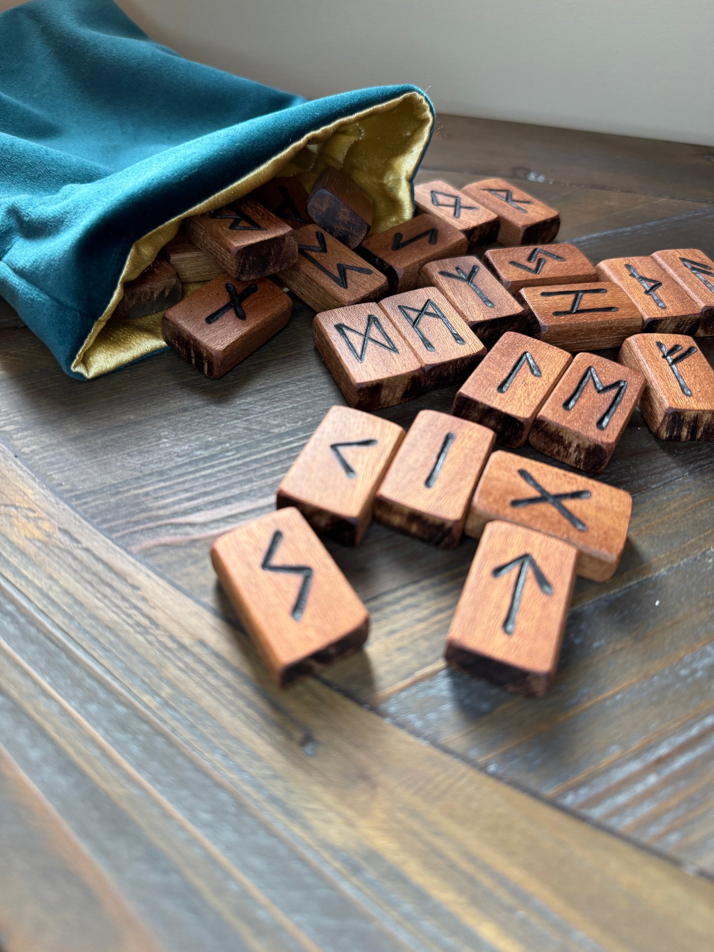 Handcrafted Wooden Rune Set – Reclaimed Sapele Hardwood (25 Runes)