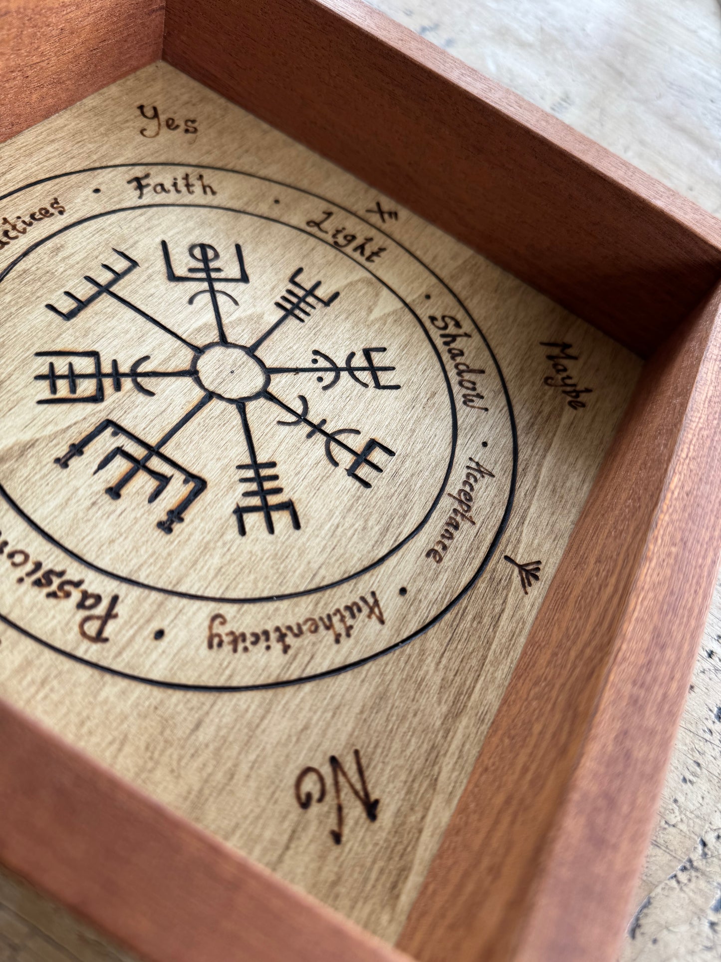 Mahogany Rune Casting Board - Large