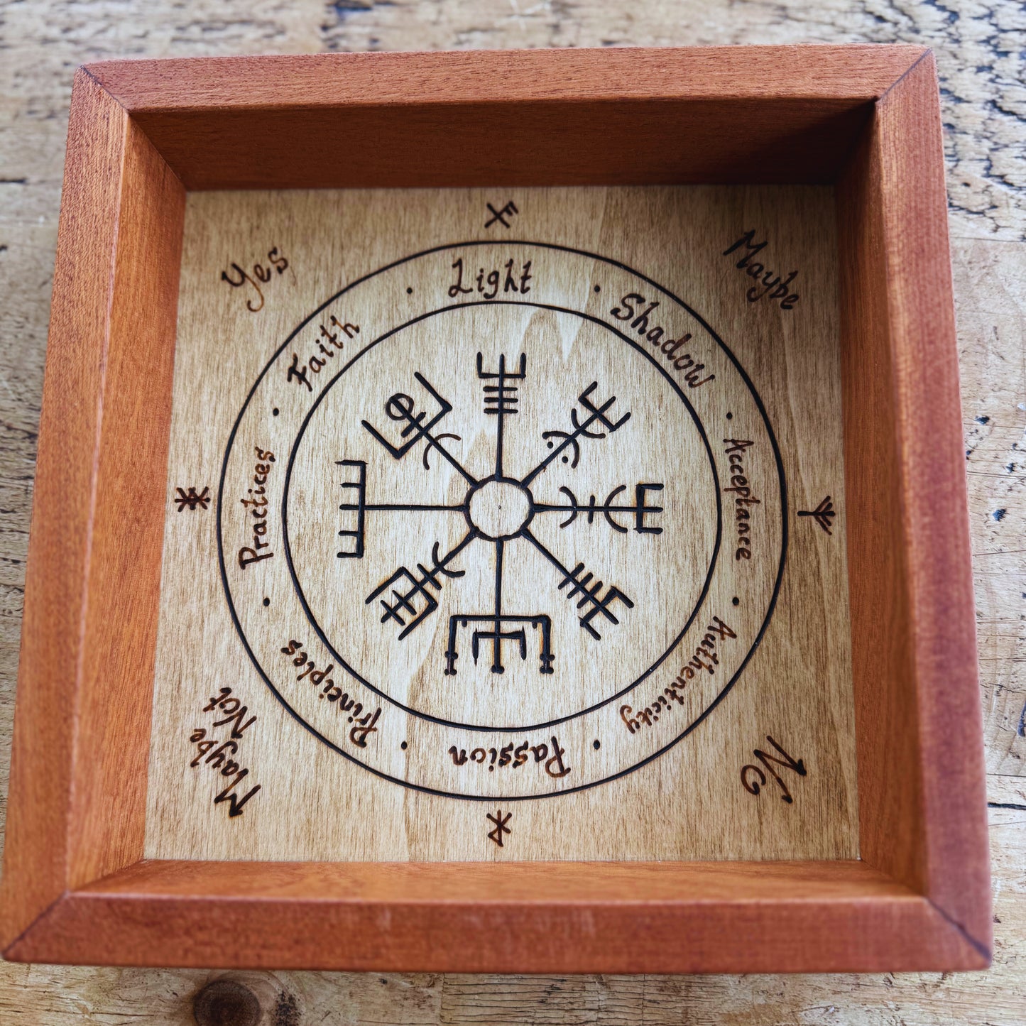 Mahogany Rune Casting Board - Large